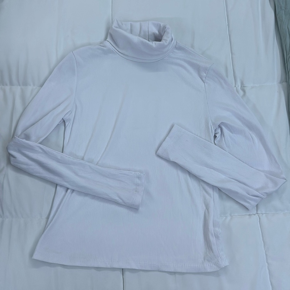 One step up long sleeve turtle neck undershirt